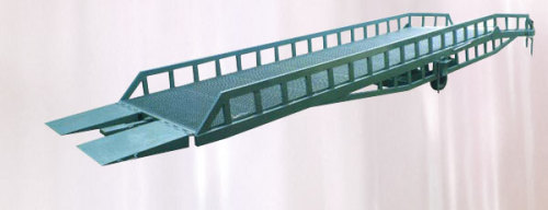 新疆固定式液压蹬车桥