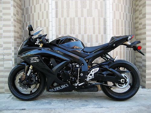 摩托车论坛09年铃木gsx-r600摩托车(特别版)价格:7900元