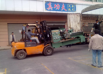堆垛车