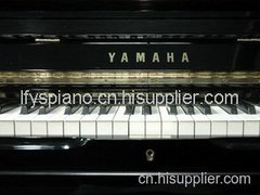 YAMAHA钢琴