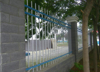 贵州锌钢厂分享铁艺护栏的工艺流程