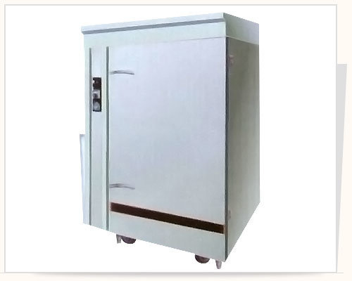 南宁厨房设备燃气热水器的保养和注意