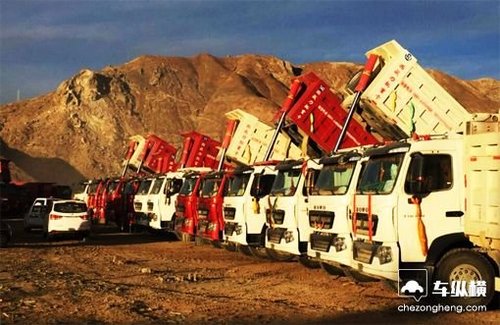 中国重汽80辆HOWO自卸车落户拉萨桑达村