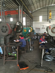 南宁工厂风管生产