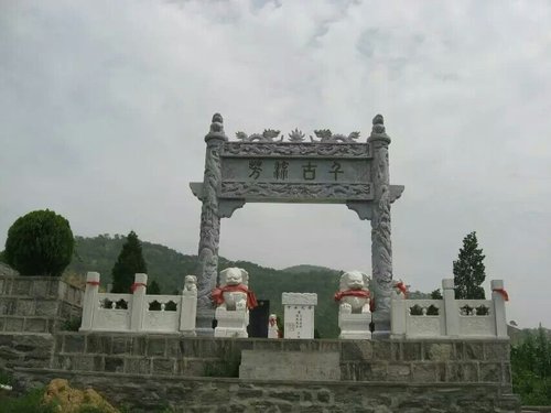 园林石雕牌楼在景区的作用