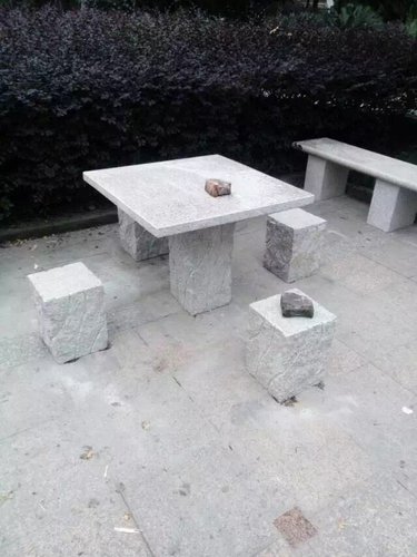 成都公園休息石桌椅