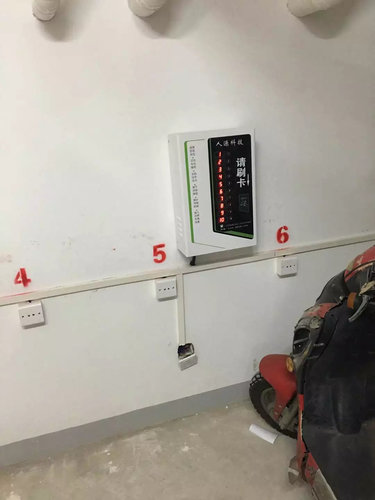 电动车充电站——清洁便民的工具