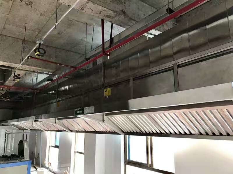 高层建筑防火设计规范中只是对吊顶内的排烟风管要求采取隔热措施
