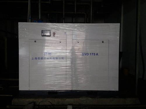 132KW水冷变频螺杆空压机顺利投入使用