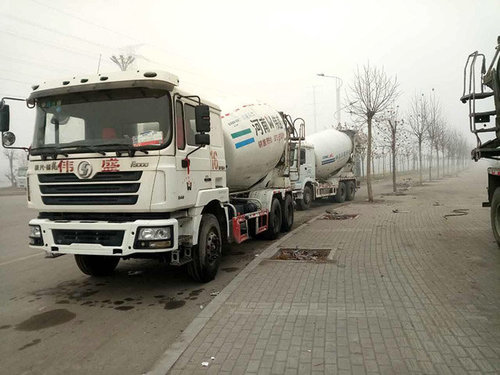 混凝土搅拌运输车