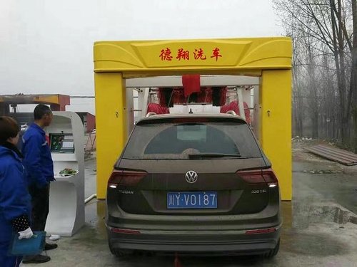 厦门电脑洗车机教您几个洗车小技巧