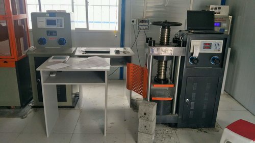 混凝土防冻剂使用方法及注意事项: