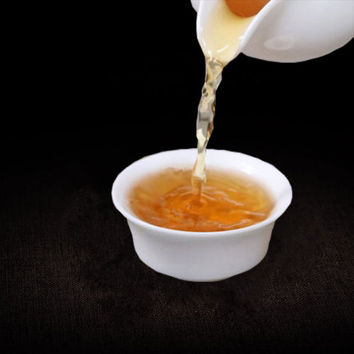 喜欢茶的简静与平和