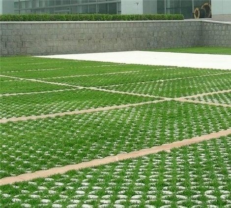 贵州草坪砖厂家为大家介绍草坪砖的铺设方法