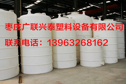 玻璃钢储罐的制造工艺及应用性能