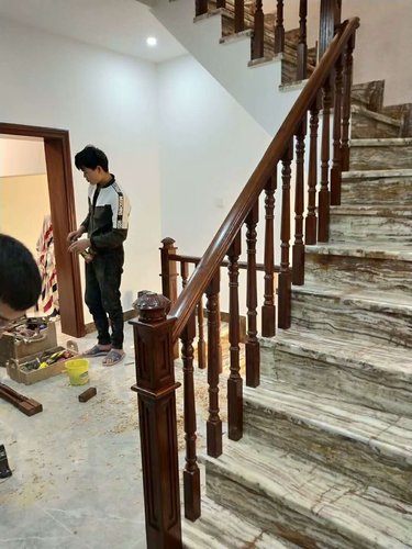 关于实木楼梯的选材你都知道吗?