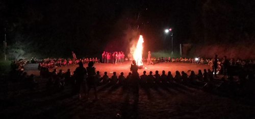 篝火晚会