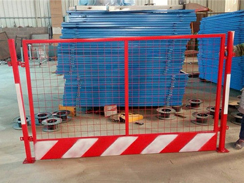 南宁临边护栏厂家提醒施工处在进行建筑临边作业时,应注意什么?