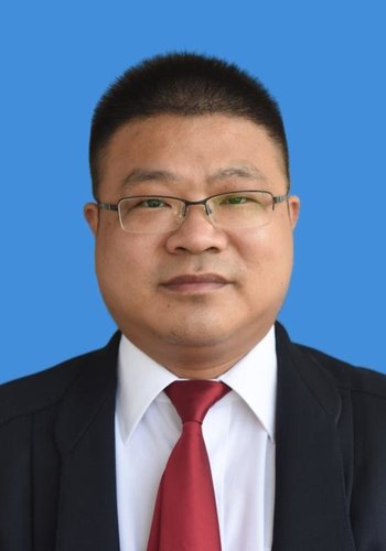何正桥副主任