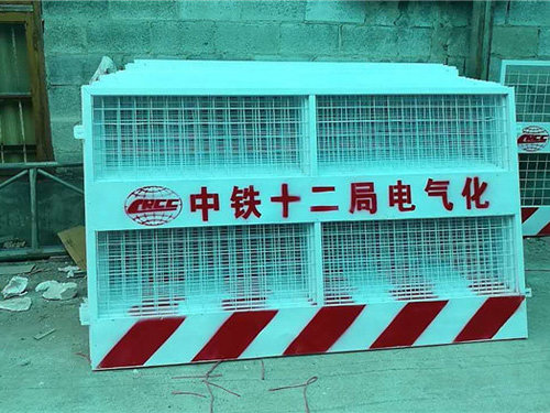 南宁临边护栏厂家分享建筑施工基坑护栏是什么