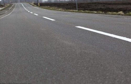 成都70号沥青厂家浅谈:全新沥青道路料“上路