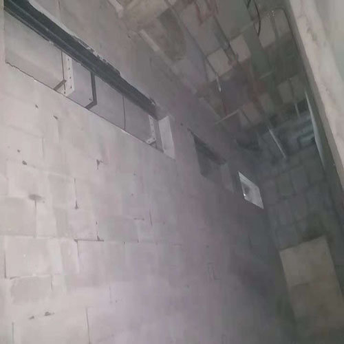 彭山加气砖安装与成都龙泉驿区武术学校签订加气砖安装项目工程协议