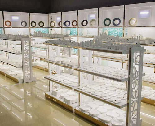 广西烤漆展柜厂家分享烤漆展柜是怎么做出来的