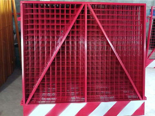 施工处在进行建筑临边作业时要注意的问题有哪些?