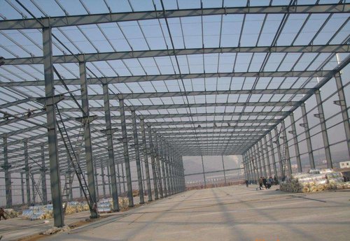 鋼結構廠房的基礎知識和搭建過程，萬興鋼結構您介紹