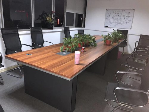 海南办公家具厂教您如何挑选环保的办公家具