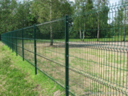 草坪护栏网应该怎么安装
