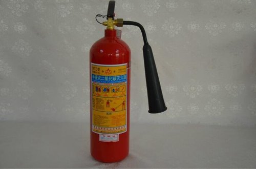 二氧化碳灭火器不能灭什么火