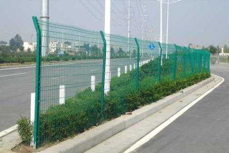 贵阳公路护栏网,公路缆索护栏外观应该达到什么标准
