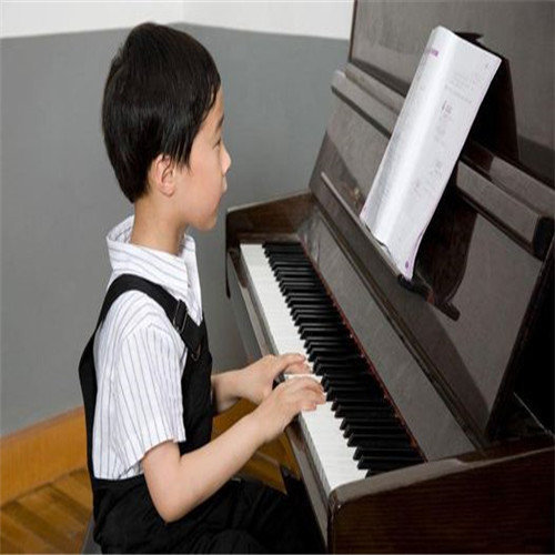 海南钢琴培训——孩子学钢琴怎么才能坚持?