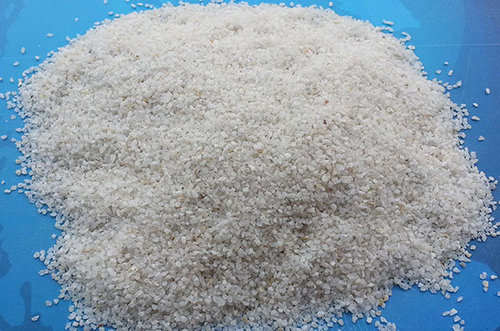 石英砂是重要的工業礦物原料