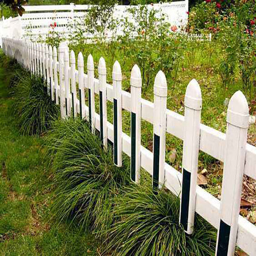 畢節草坪護欄圍欄制造