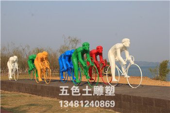 滨水大道-自行车雕塑