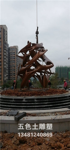 广西雕塑公司——房地产雕塑