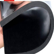 海南橡膠板——橡膠板的優越性能和原料類別