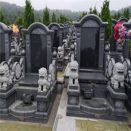 柳州石碑——墓园里对墓碑的材质