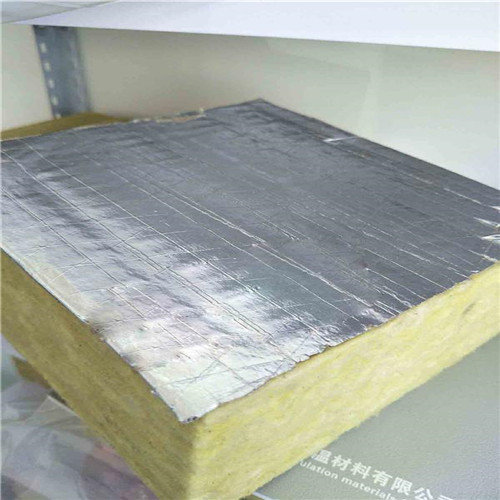 ​海南铝箔岩棉板厂家——铝箔岩棉板的优异防火、隔热和吸声性能