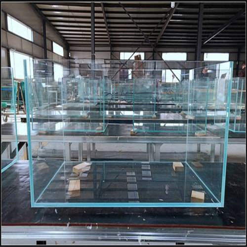 ​海南超白玻璃批发——超白玻璃的辨别方法以及它的优点