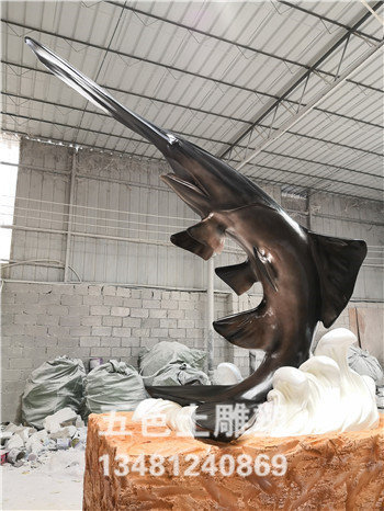 广西雕塑——一把电焊加1万个小时，铸成巨型雕塑