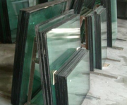 三亚中空玻璃——玻璃表面的霉斑怎么去除？