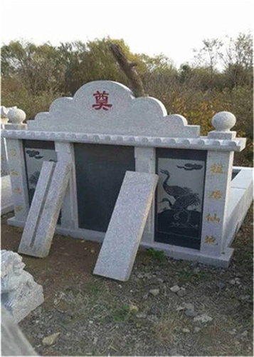 农村选墓地、立墓碑对土质的要求——柳州墓碑定制电话