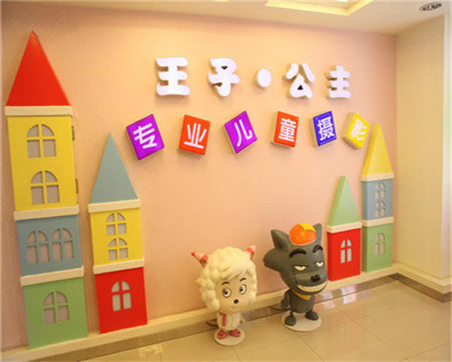 儿童摄影店面装修方案——柳州门面装修