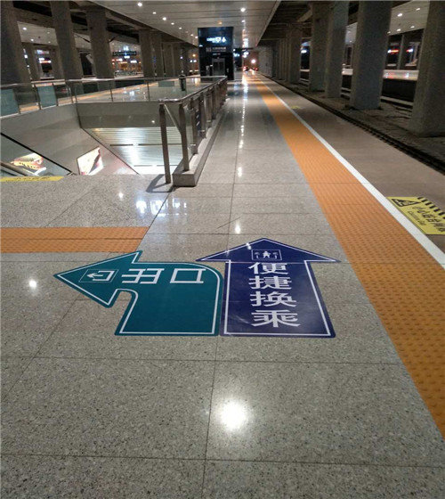 5a3b6b53ef51d.jpg