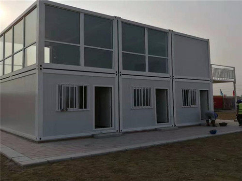 集装箱房屋搭建绿色环保多彩的世界——柳州集装箱