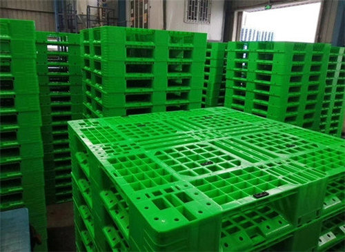 柳州塑料托盘——网格塑料托盘在使用中需要注意什么？