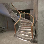 广西旋转楼梯：艺术与实用的结合
